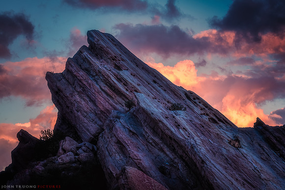 Sunset at Vazquez Rocks