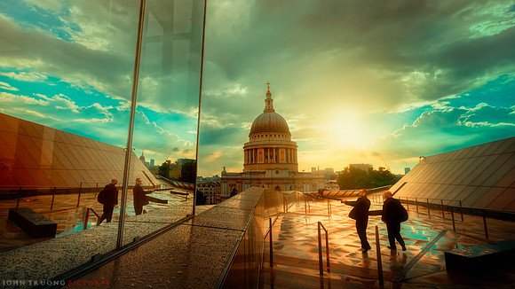 Many Worlds, St. Pauls London